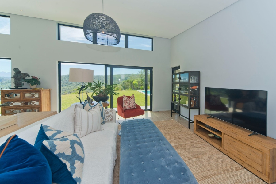 4 Bedroom Property for Sale in Simola Western Cape